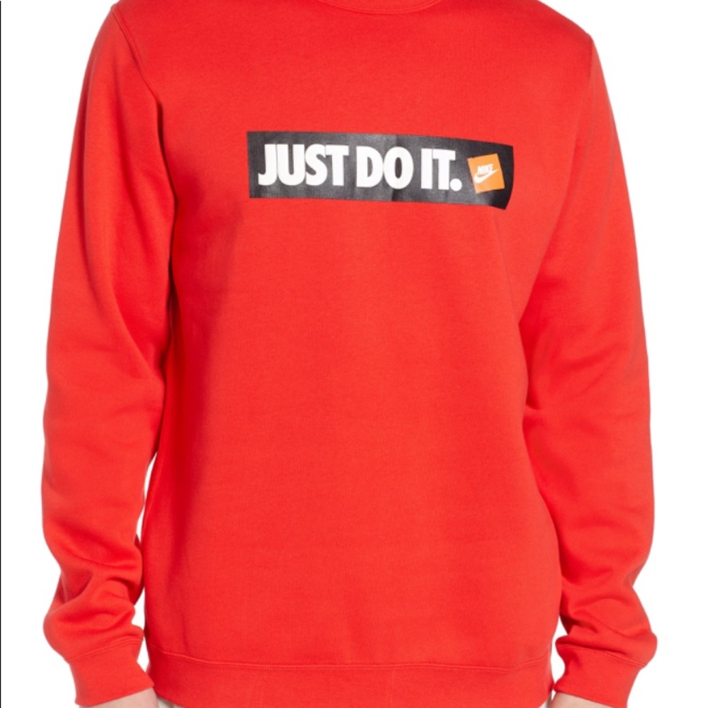 nike crew neck